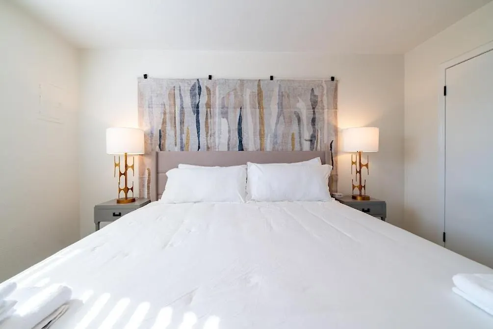 Sojourn'S Harborage - Breeze Suite North Camellia Acres 0*,  United States