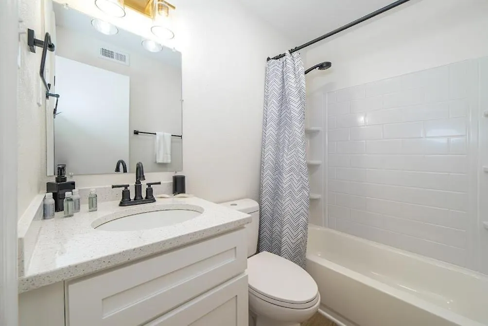 Sojourn'S Harborage - Breeze Suite North Camellia Acres Apartment